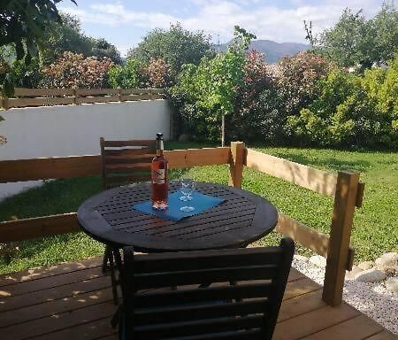 Appartement De Vacances A La Campagne Saint-Jean-Pla-de-Corts Luaran gambar